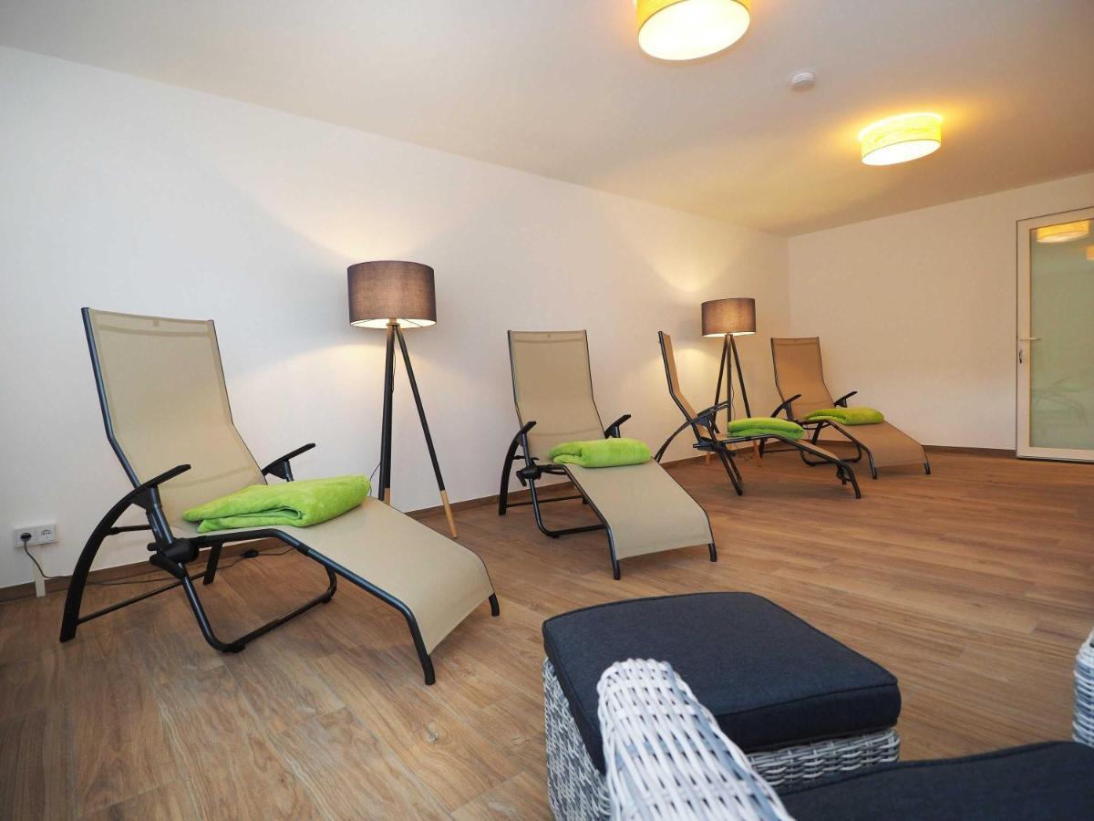 Terrassenwohnung "Kliffgarten" - Oase Am Haff Garz  Esterno foto